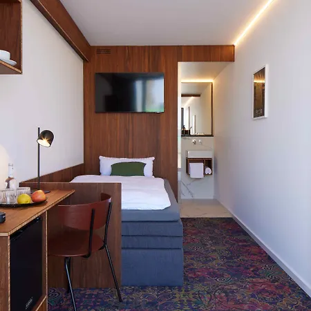 Tin Hotel