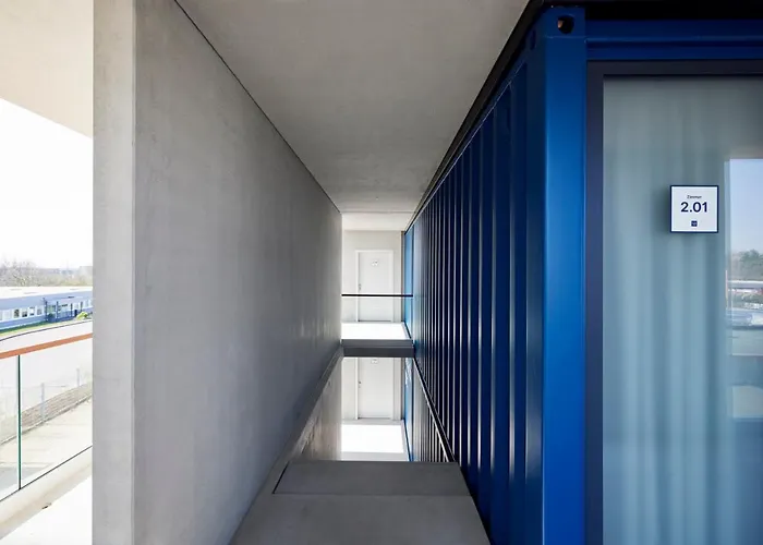 Отель Tin Эркеленц